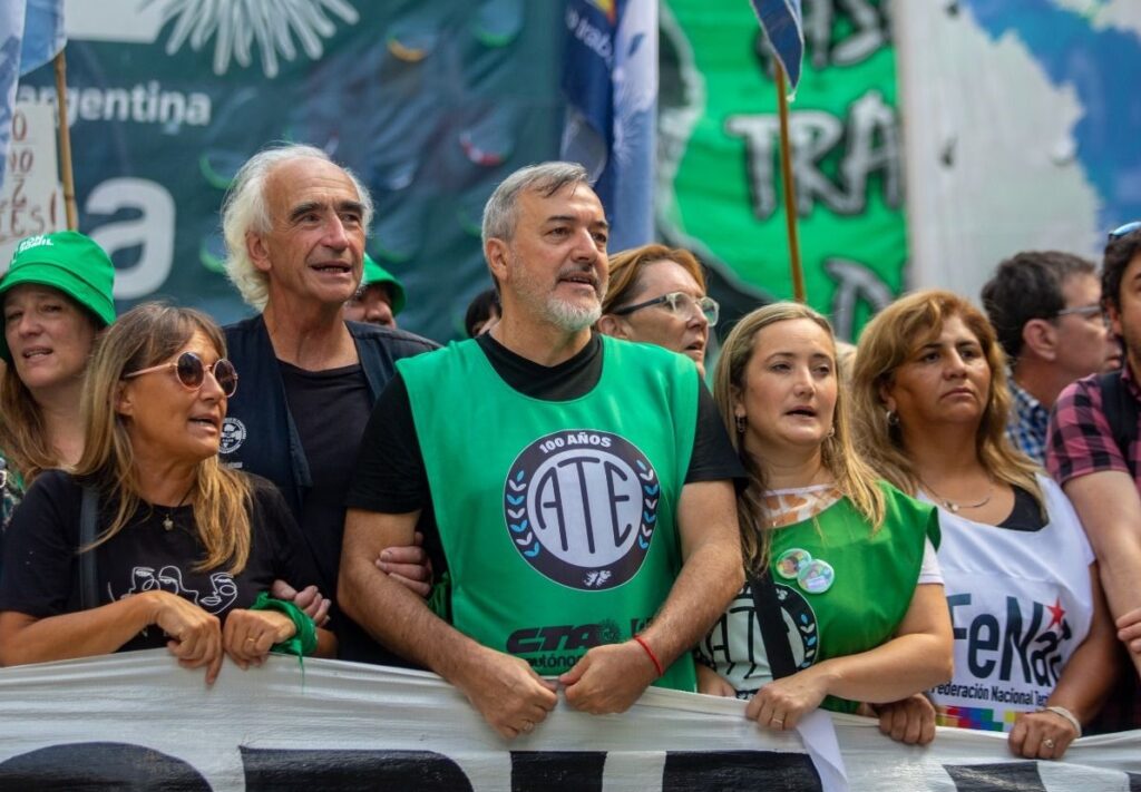 ATE confirmó el paro del miércoles y desafió a la CGT por la reforma laboral