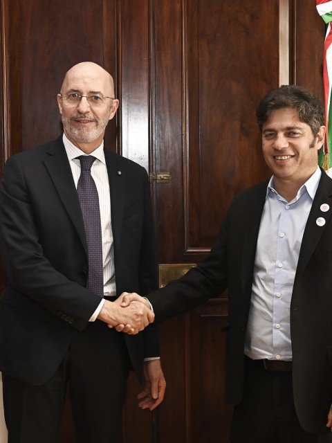 Kicillof estrecha vínculos con Italia en una reunión clave para la cooperación internacional