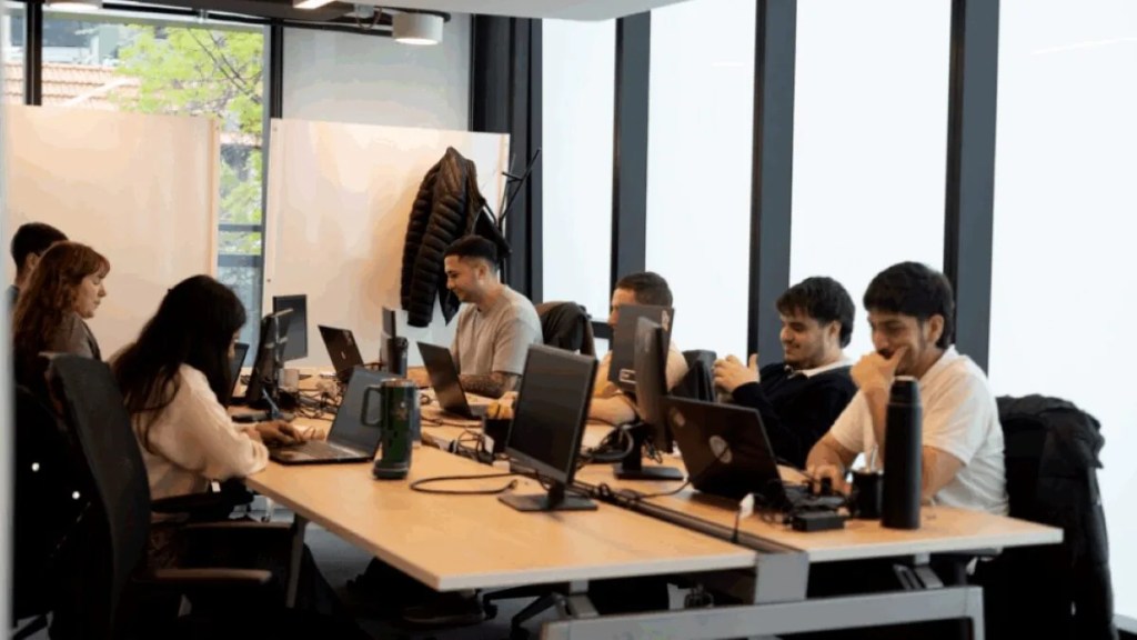 La presencialidad vuelve a imponerse y redefine el futuro del&nbsp;trabajo