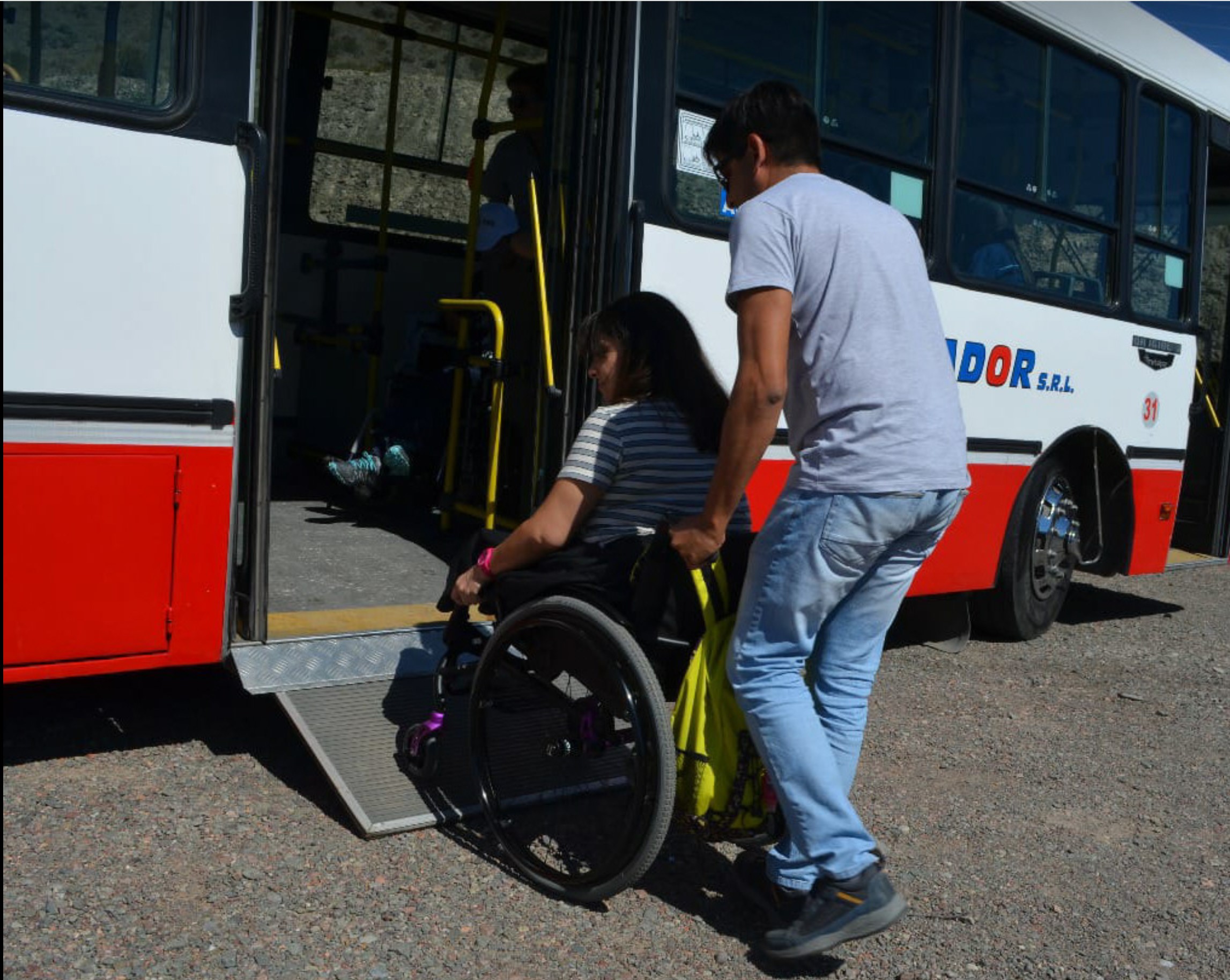 Presentaron un proyecto para restablecer los pasajes gratuitos a personas con discapacidad