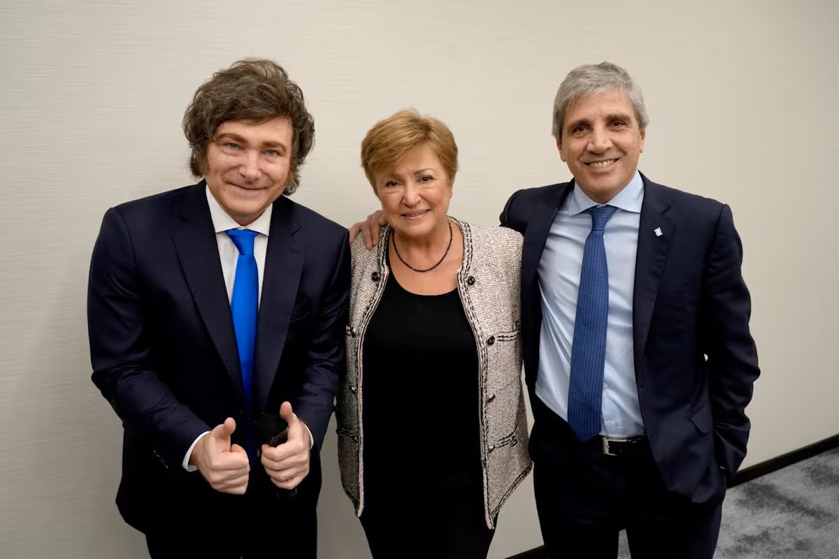 Caputo destacó el respaldo del FMI y aseguró que Georgieva valoró los avances económicos