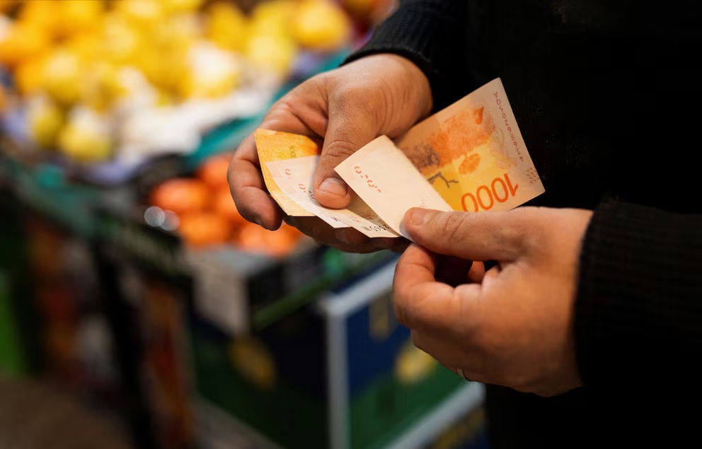La inflación de julio se ubicaría cerca del 2% y las consultoras anticipan un leve repunte